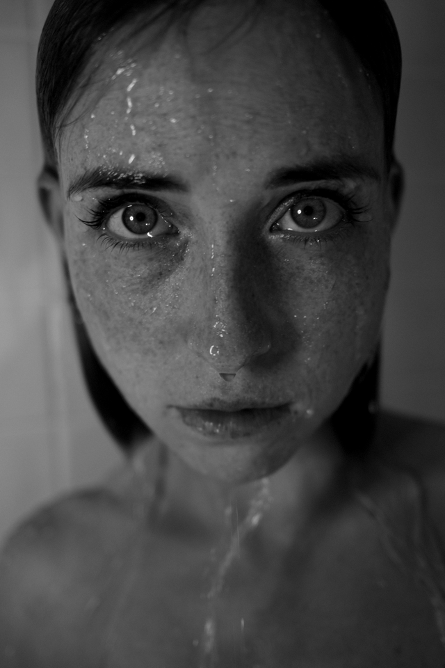 Iryna Berdnyk, black-and-white close-up with wet skin